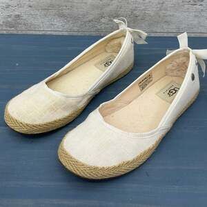 UGG Australia S/N 1003493 White Canvas Espadrille Slip On Flats with Back Bow Si